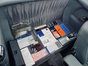 Mercedes-Benz 560 SL 1986 года  (NA)